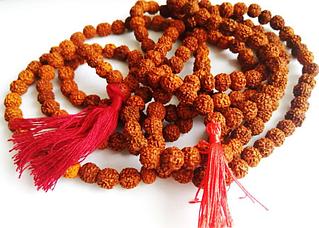Handmade - четки, бусы, подвески, брелоки, булавки