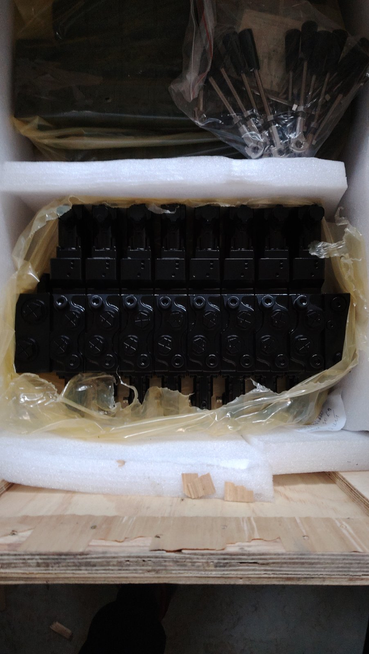 РАСПРЕДЕЛИТЕЛЬ HVSP1208J260/LAXN001-7069