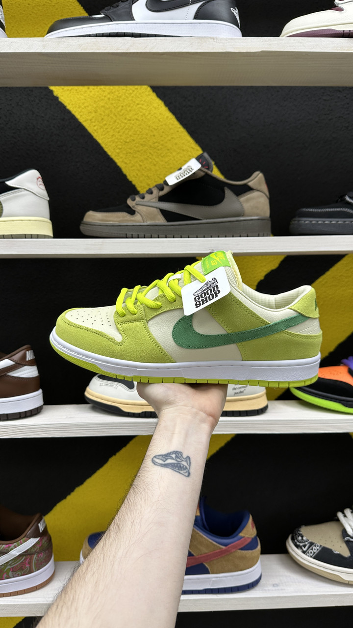 Кроссовки Nike SB Dunk Low Green Apple