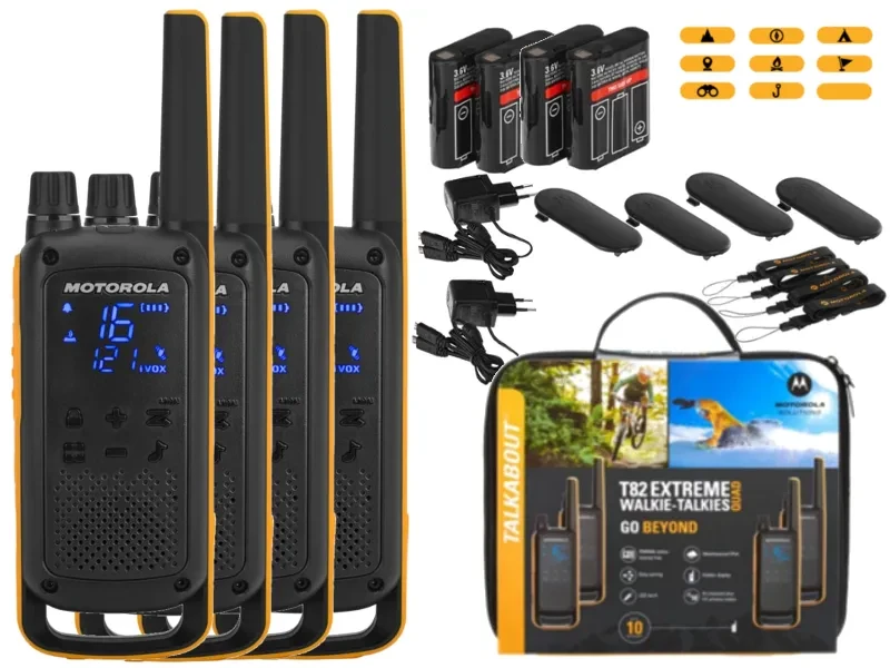 Радиостанция (рация) портативная MOTOROLA TALKABOUT T82 EXTREME (QUAD)