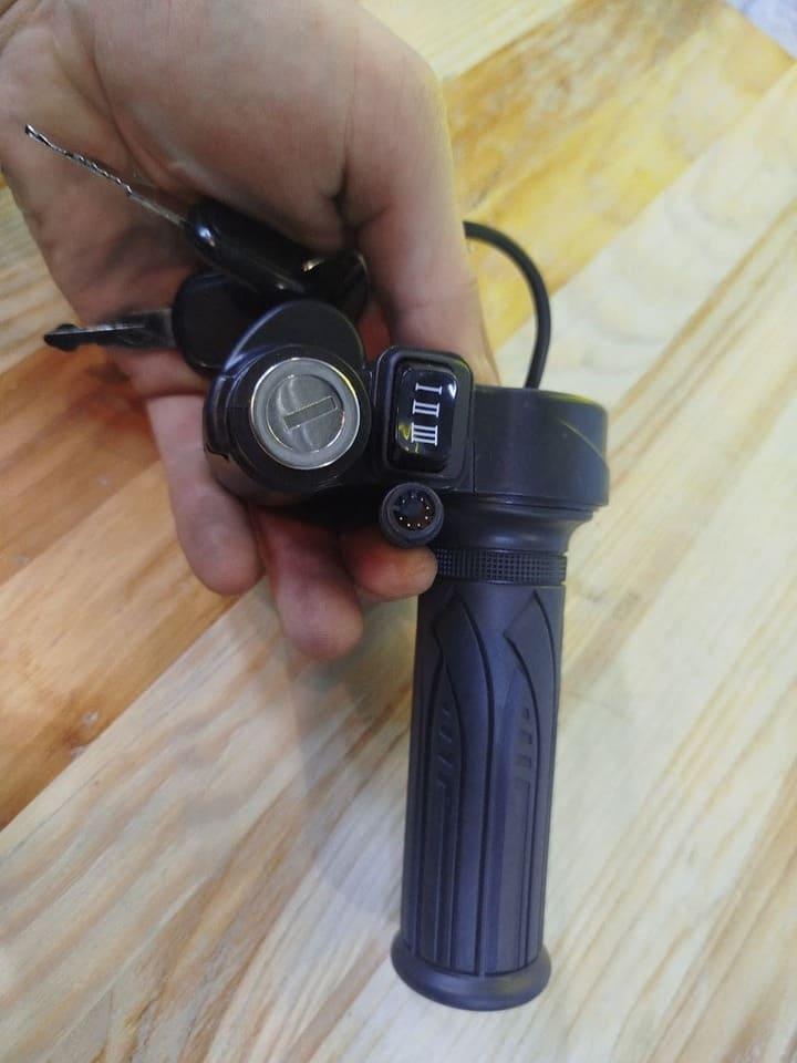 Ручка газа для электроскутера Kugoo C2 Pro