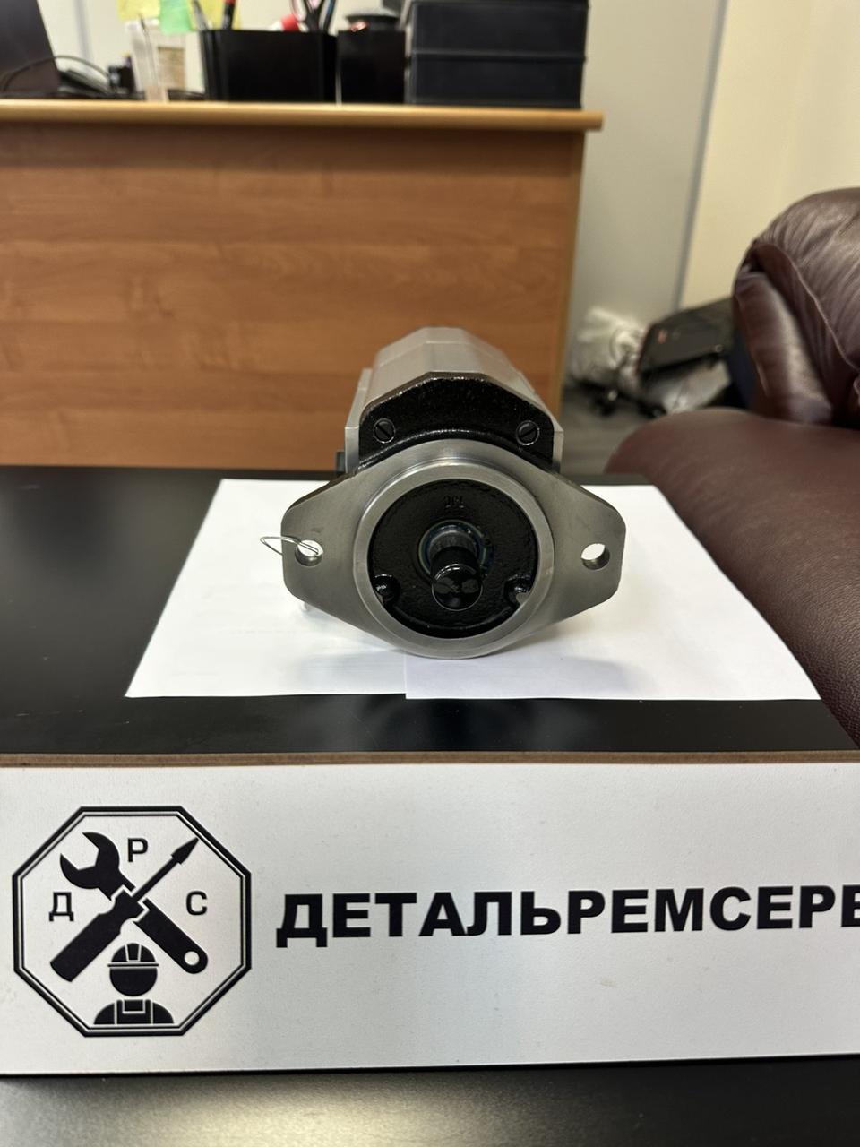 Гидронасос МИНИ ПОГРУЗЧИКА XCMG XC760K PERMCO 803086759 (100015)