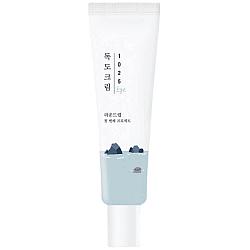 Увлажняющий крем для век с морской водой Round Lab Dokdo Eye Cream. 30 мл