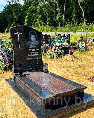 КРАСИВЫЙ ПАМЯТНИК ДЛЯ ЖЕНЩИНЫ В ГРОДНО