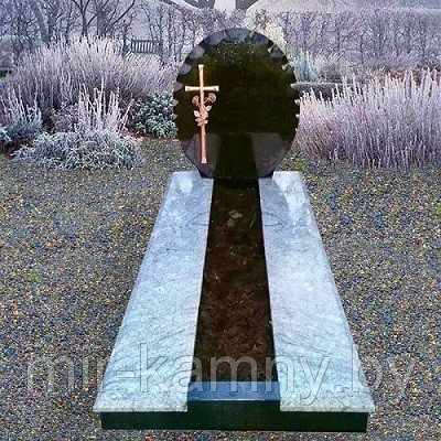 ПОЛУОТКРЫТОЕ НАДГРОБИЕ НА ОДИНОЧНОЕ ЗАХОРОНЕНИЕ