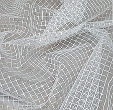 Сетка вышитая с пайетками (белый цвет)