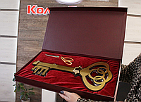 Торжественный ключ в подарочной коробке Ключ и ножницы в коробке