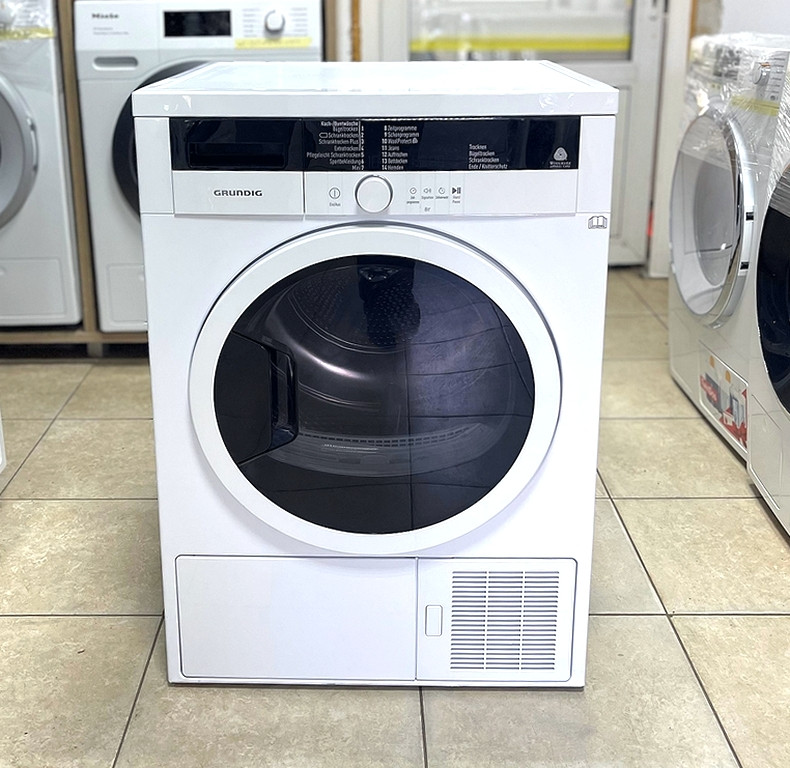 Сушильная машина с тепловым насосом GRUNDIG GTA38261 G  Германия, Гарантия 1 год