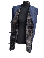 Жилетка на натуральной овчины