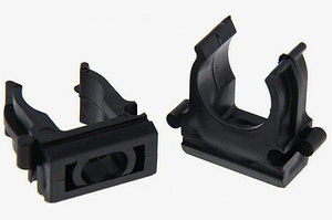 Крепеж-клипса черная d16 для труб гофрированных