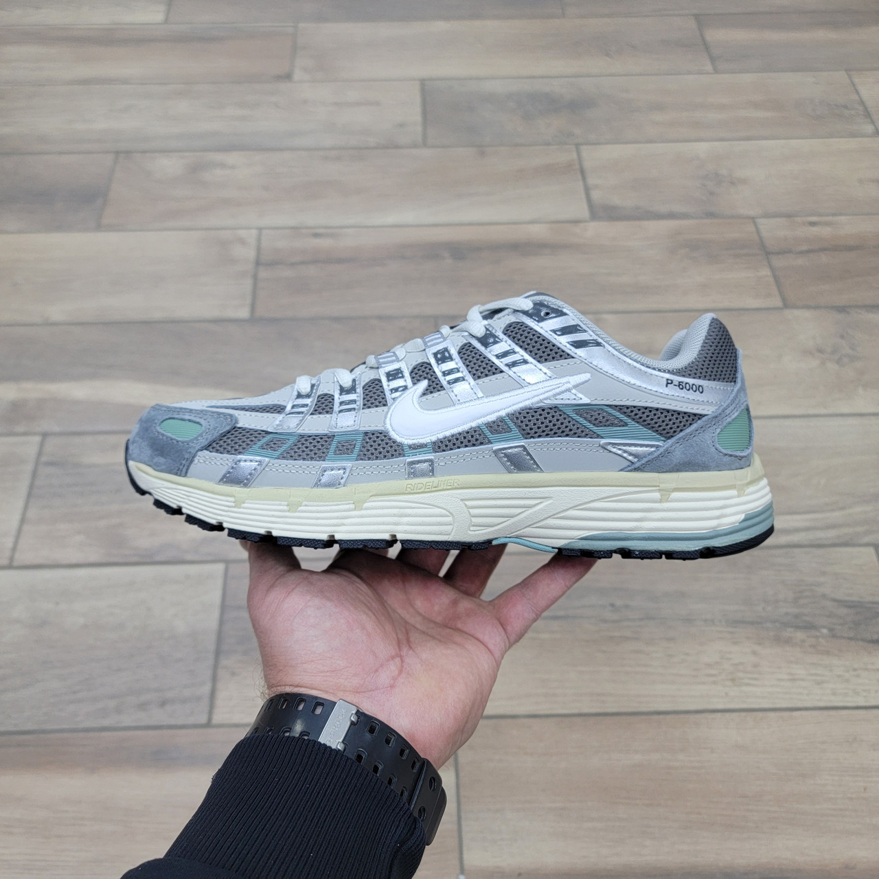 Кроссовки Wmns Nike P-6000 “Flat Pewter”
