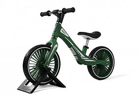 Детский беговел RiverToys HB-007-12 (зелёный)