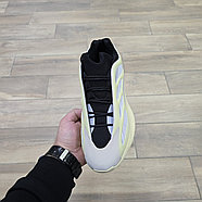 Кроссовки Adidas Yeezy Boost 700 V3, фото 3