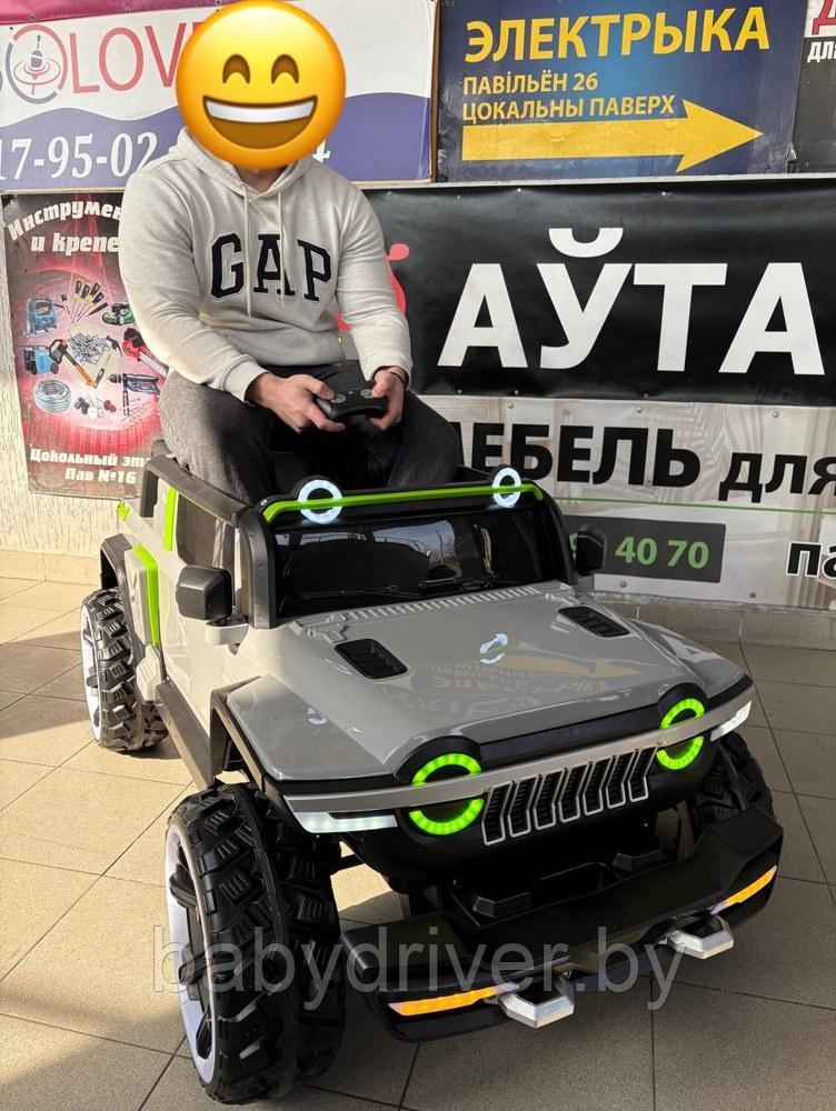 Детский электромобиль Baby Driver D222 (серый) Jeep Полноприводный