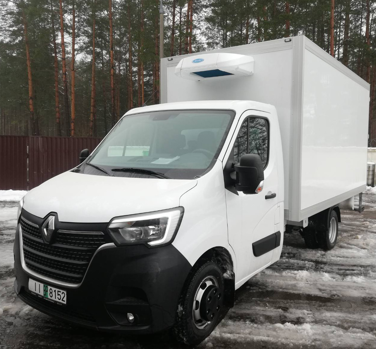 Автофургон изотермический на шасси RENAULT MASTER