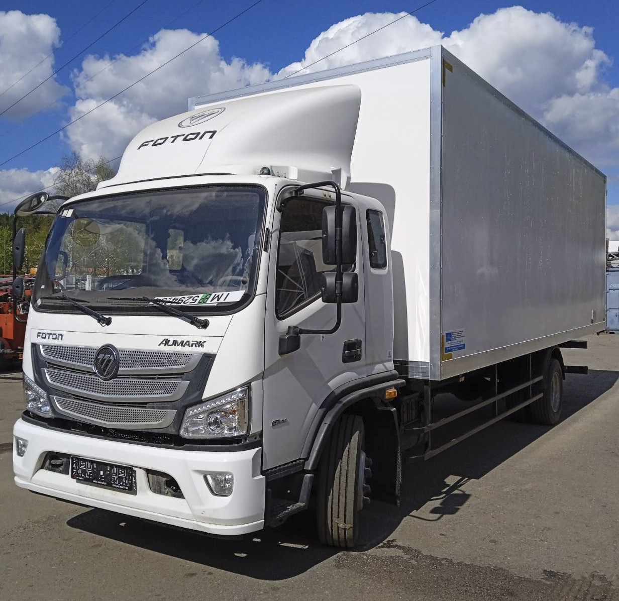 Автофургон изотермический на шасси FOTON C120