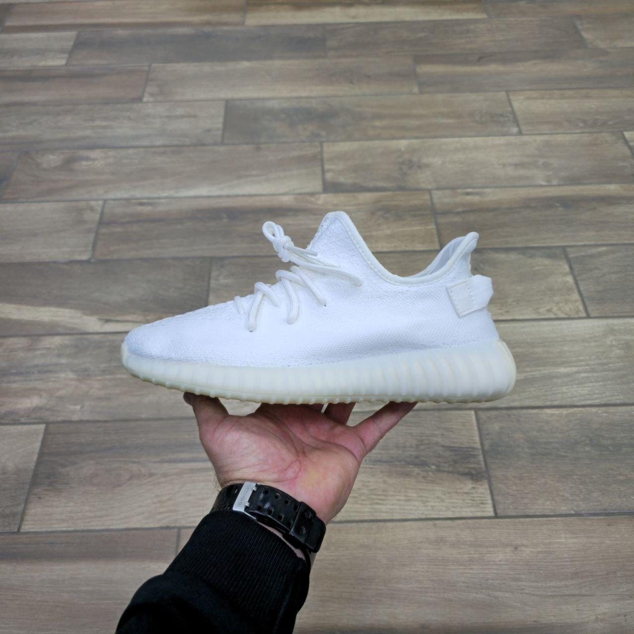 Кроссовки Adidas Yeezy Boost 350 V2 White