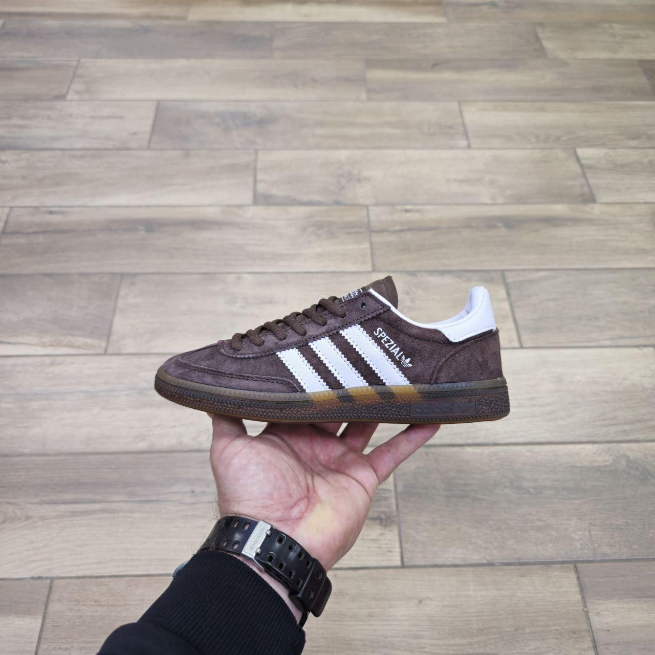Кроссовки Wmns Adidas Spezial Brown