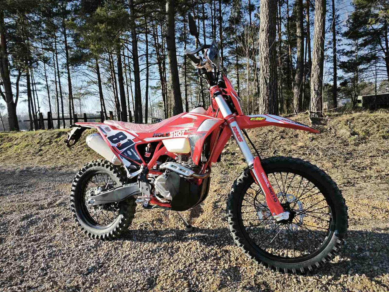 Мотоцикл Regulmoto Holeshot Red Edition (4 valves)
