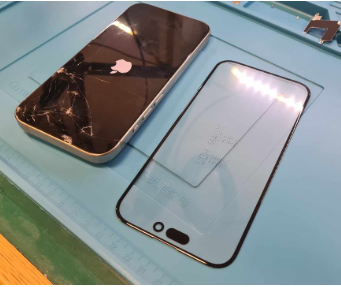 Apple iPhone 16 Pro - Замена стекла экрана (восстановление модуля)