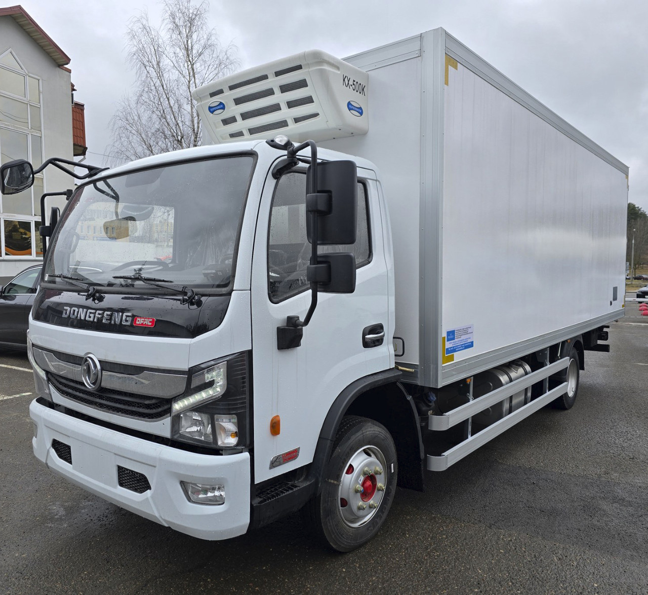 Автофургон изотермический на шасси DONGFENG C80L