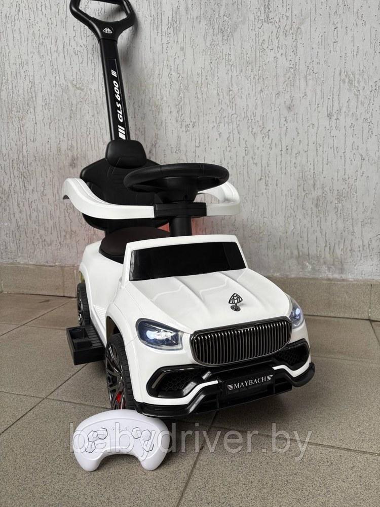Детский толокар-электромобиль RiverToys Z003ZZ-A (белый) Mercedes Maybach
