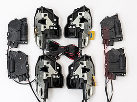 Штатный доводчик дверей для BMW X3 E83 F25 2003-2017 на 4 двери