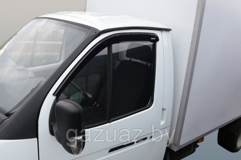 Дефлектор стекла к-т 2 шт. ГАЗель, Соболь (длинный)