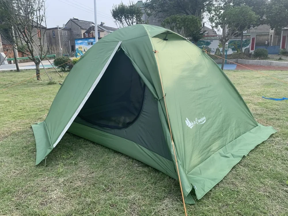 Палатка туристическая  2-местная MirCamping (двухслойная) , арт. 6102G (270х230х120)