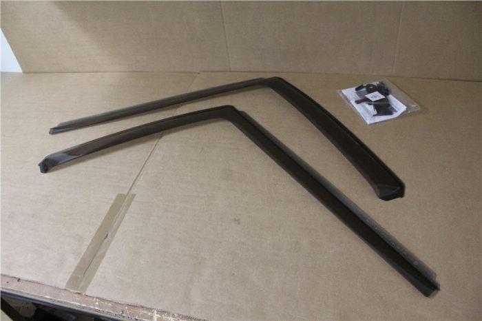 Обтекатель пластмассовый на окна VW CRAFTER VAG 7C0072193