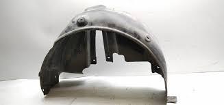 Подкрылок правый VW VAG POLO 6RU810972A