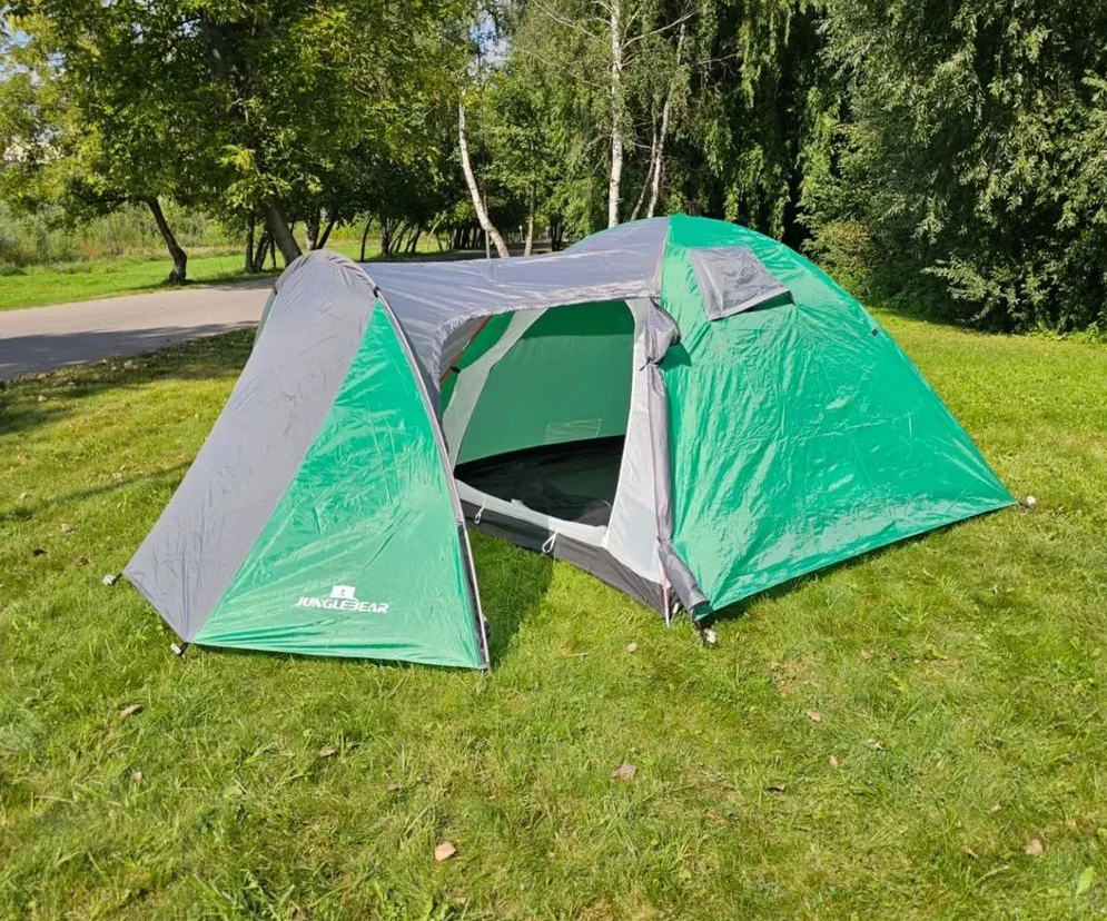 4-хместная палатка с тамбуром MirCamping арт. CD1036 (370х240х145)
