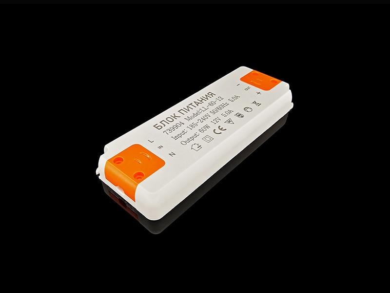 Блок питания 60W 12V IP33 компактный пластик