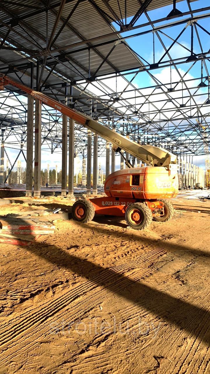 Телескопический самоходный дизельный подъемник JLG 600 SJ Б/У 1999 год. Продаётся без НДС.