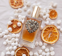 Новинка, покоряющая сердца! Встречайте Dolce&Gabbana Devotion: Аромат верности и любви!