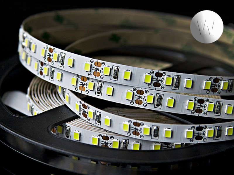 Светодиодная лента SMD 2835 120LED 9,6W 12V IP33 белый холодный