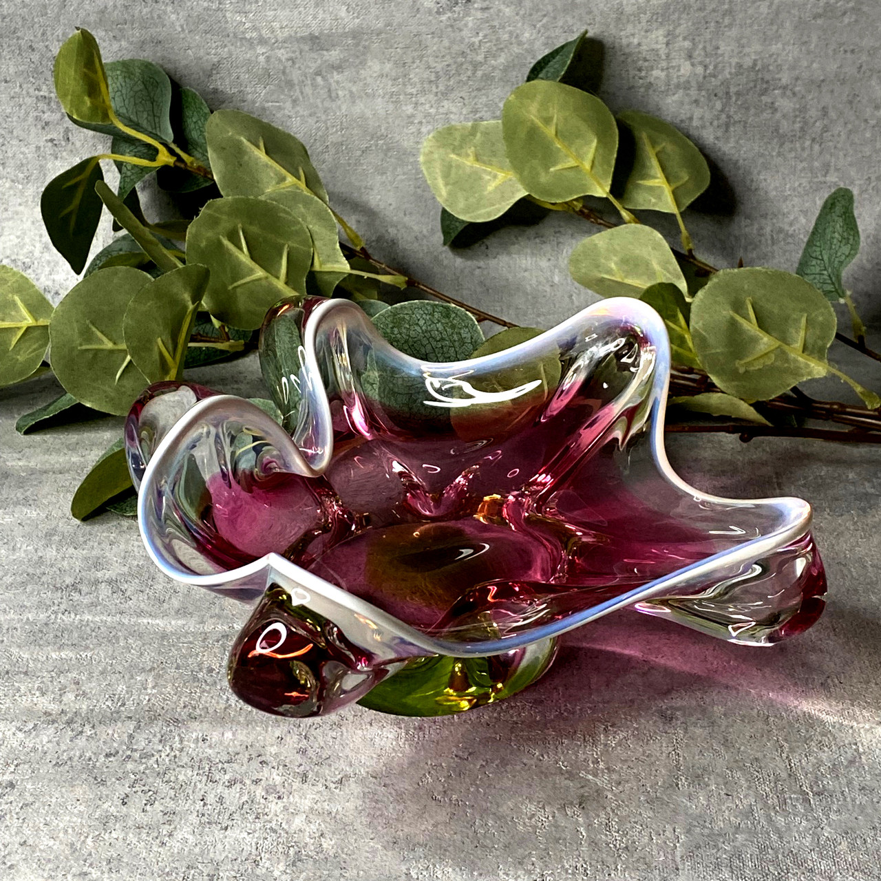 Ваза стеклянная Медуза Small Pink green, Чехословакия, Богемия, винтаж