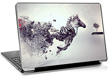 Наклейка на ноутбук с нарисованной бегущей зеброй