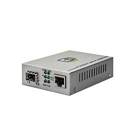 SNR-CVT-1000SFP Медиаконвертер 10/100/1000-Base-T / 100/1000Base-FX с SFP-портом