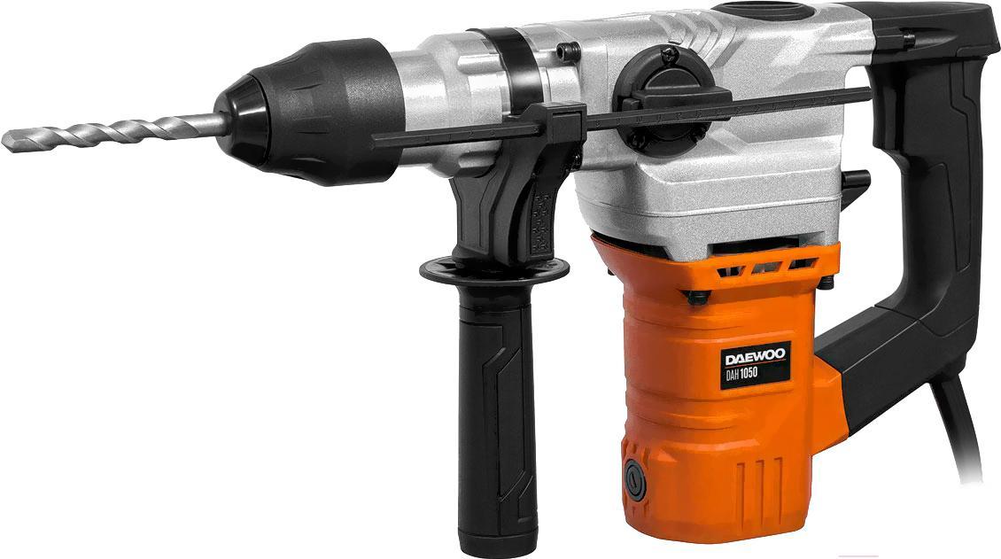Перфоратор Daewoo Power DAH 1050 черный, оранжевый