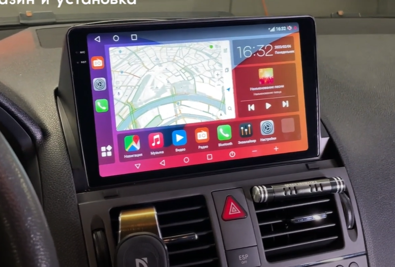 Штатная магнитола Parafar для Mercedes-Benz C класс (2006-2011) W204 на Android 13 (4/64Gb + 4G)