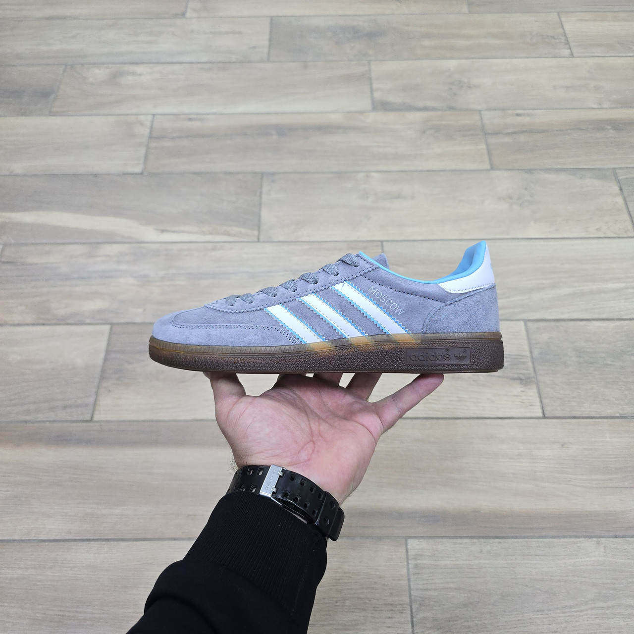Кроссовки Adidas Spezial Moscow