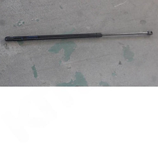 Амортизатор капота левый Geely Atlas