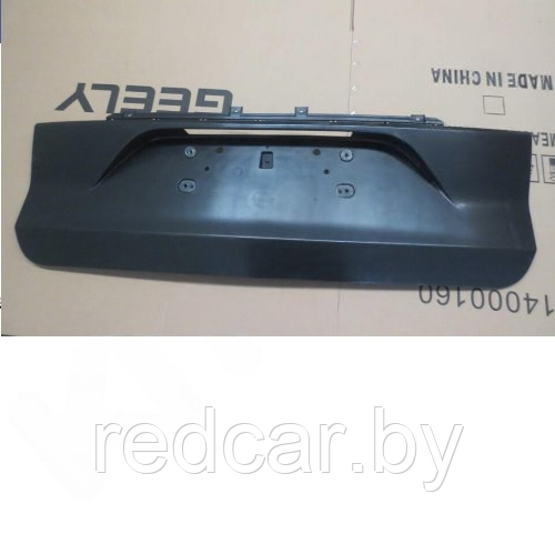 Накладка задней двери Geely Atlas