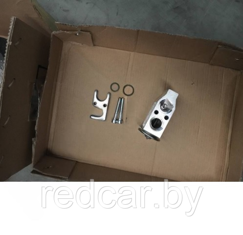 Клапан расширительный испарителя кондиционера левый Geely Atlas