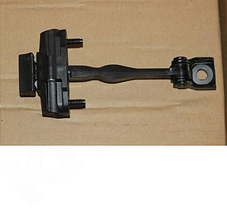 Ограничитель передней двери Geely Atlas