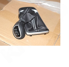 РУКОЯТКА ПЕРЕКЛЮЧЕНИЯ ПЕРЕДАЧ С ЧЕХЛОМ МКПП 1.8 Geely Atlas