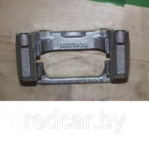 Скоба заднего правого тормозного суппорта Geely Atlas