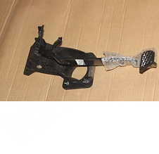 Педаль тормоза в сборе MКПП Geely Atlas