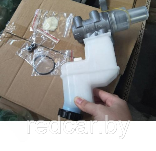 Цилиндр главный тормозной с бачком 1.8, 2.4 Geely Atlas